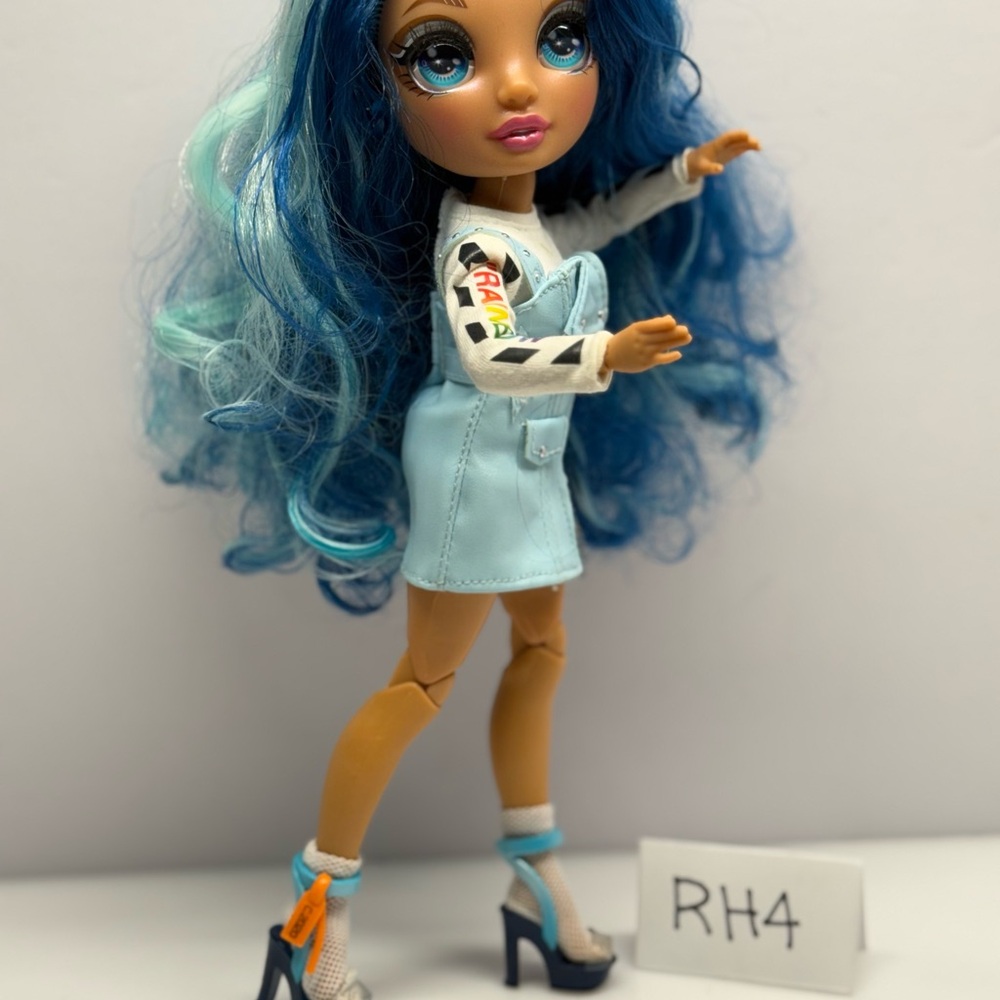Rainbow High Skyler Bradshaw Doll 2019 MGA